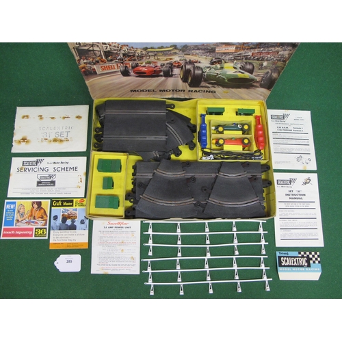 285 - Boxed Minimodels/Triang Scalextric Set No. 31 with all contents and paperwork (in very good conditio... 