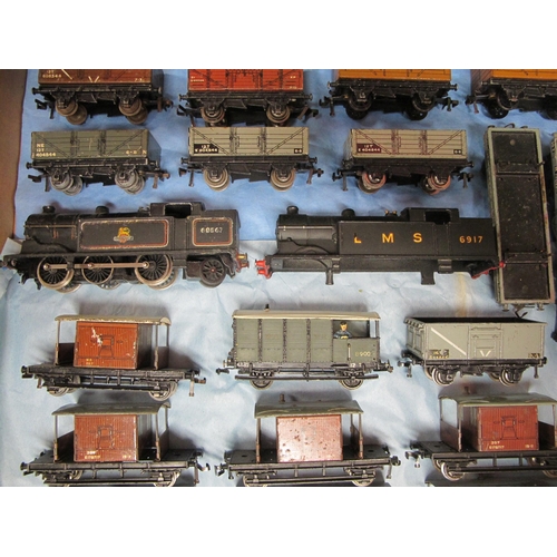 368 - Box of Hornby Dublo rolling stock to include: Royal Mail coach, ten Brake vans, ten Open wagons, two... 