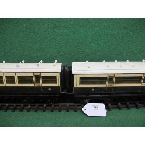 385 - Two Gauge 1 wood and metal bogie corridor coaches, all 3rd Brake with ducketts and 3rd and 1st compo... 