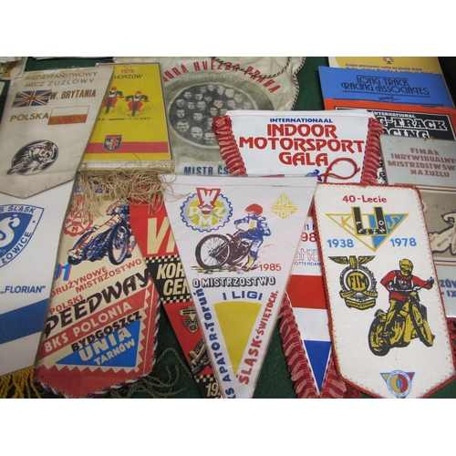 44 - Large quantity of Speedway memorabilia and books to include: flags/pennants, press cuttings and race... 