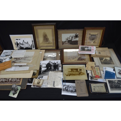 181 - Collection of mostly black and white photographs and postcards to include: scenes of Crowborough and... 