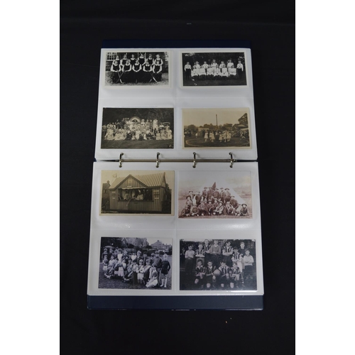 185 - Folder containing approx 250 black & white and colour postcards of vehicles including buses and carn... 