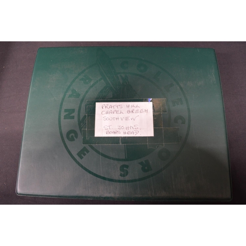 189 - Two folders containing approx 400 black & white and colour postcards mostly relating to Crowborough,... 