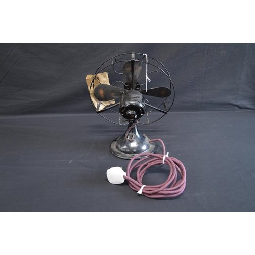 202 - Vintage GEC Electric table fan with original instructions - 32cm tall (Sold as seen)