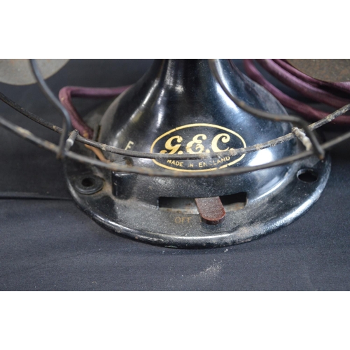 202 - Vintage GEC Electric table fan with original instructions - 32cm tall (Sold as seen)