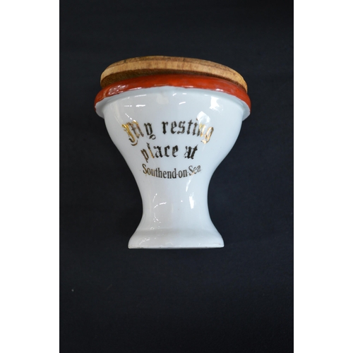 210 - Ceramic Oxford Rd No. 183000 salesman's toilet bowl - 13.5cm tall together with three other miniatur... 