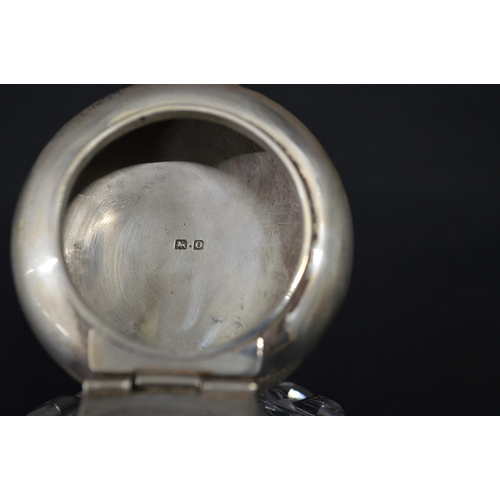 160 - Cut glass circular ink well with silver lid, hallmarked for Birmingham - 11.5cm wide