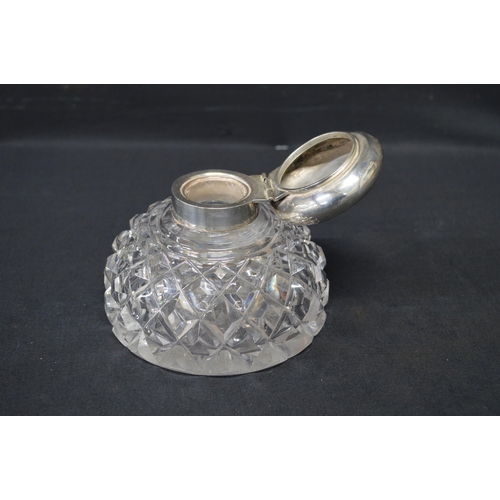 160 - Cut glass circular ink well with silver lid, hallmarked for Birmingham - 11.5cm wide