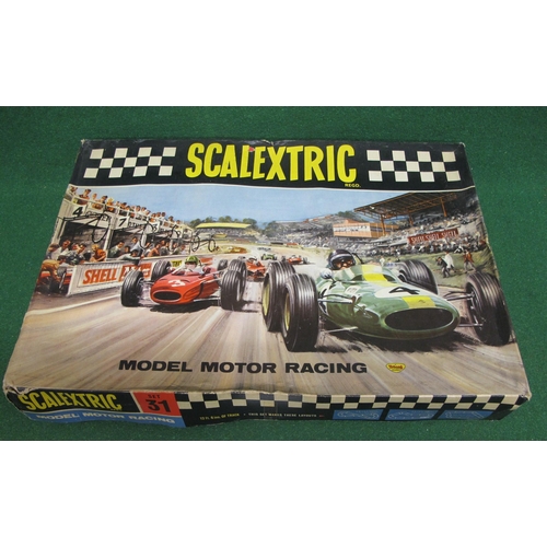 164 - Boxed Minimodels/Triang Scalextric Set No. 31 with all contents and paperwork (in very good conditio... 