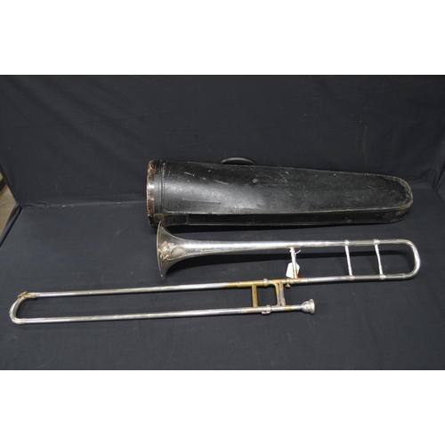 183 - Hawkes & Son The Cabaret trombone in hard case