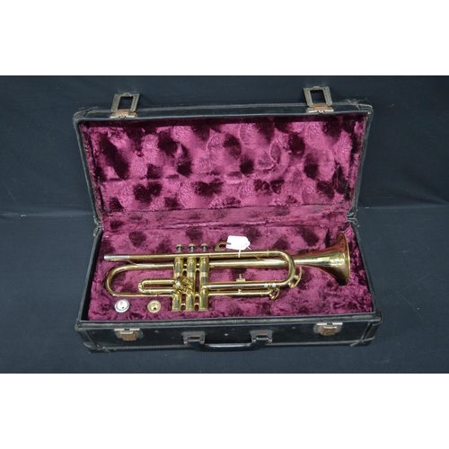 184 - Zenith Mk II trumpet in hard case