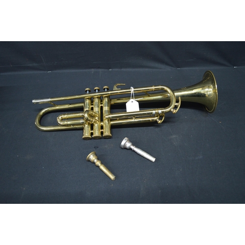 184 - Zenith Mk II trumpet in hard case