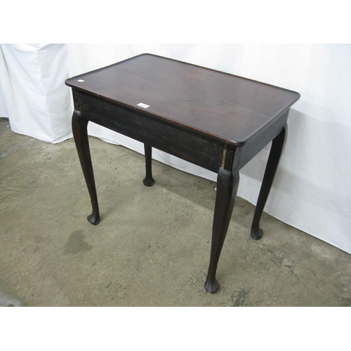 309 - Mahogany tray top side/silver table, standing on cabriole legs - 76cm x 49cm x 71cm tall (wood missi... 