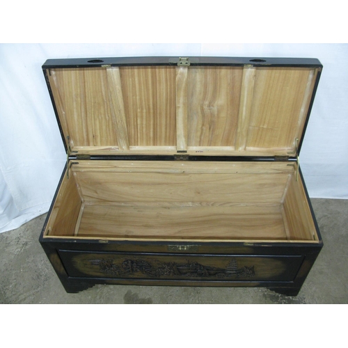 316 - Yuen Lee Carved Furniture Works Oriental carved camphorwood blanket box, the hinged lift lid having ... 