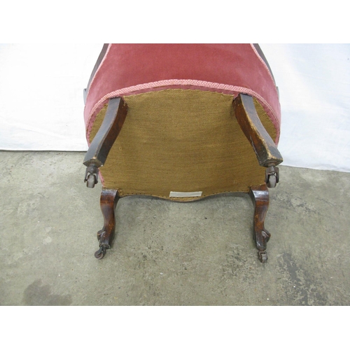 389 - Victorian spoon back chair having button back and padded seat, standing on cabriole front legs with ... 