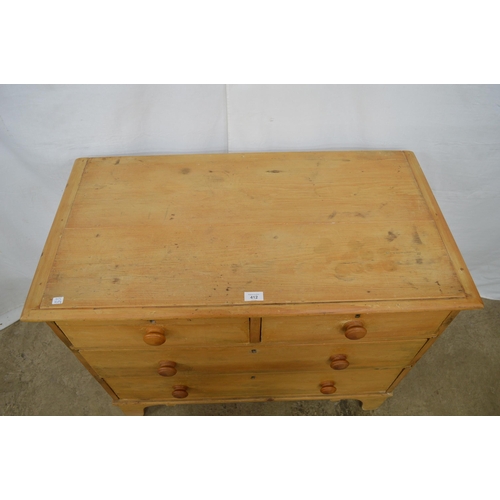 412 - Pine chest of two short over two long graduated drawers, standing on bracket feet - 96cm x 51cm x 82... 