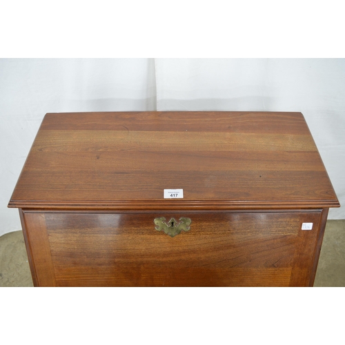 417 - Mahogany bureau made by Alan Dexter in 1977, the fall front opening to a sliding compartment of pige... 