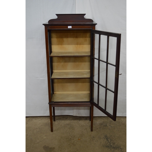 424 - Mahogany inlaid glazed display cabinet having a raised back over an astragal glazed door opening to ... 