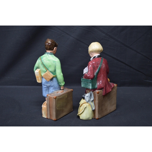 71 - Royal Doulton figure of The Girl Evacuee HN3203, Limited Edition No. 1028 together with The Boy Evac... 