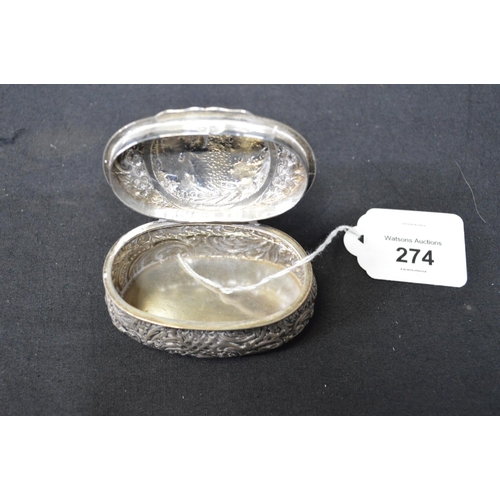 274 - Oval silver trinket box having embossed decoration of figures, hallmarked for Chester (2.1 ozt)