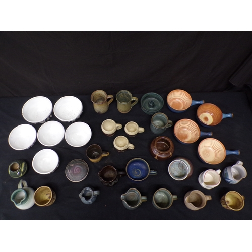 77 - Quantity of pottery to include: Wootton Courtenay and Ruth Lyle Glynden pottery
