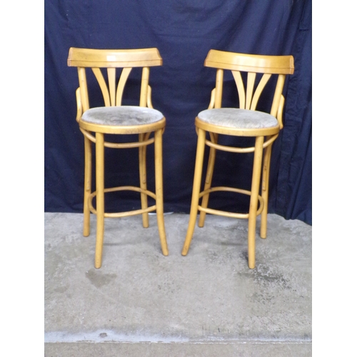 283 - Pair of modern bentwood high stools with curved back rests over padded seats on turned legs - 45cm x... 