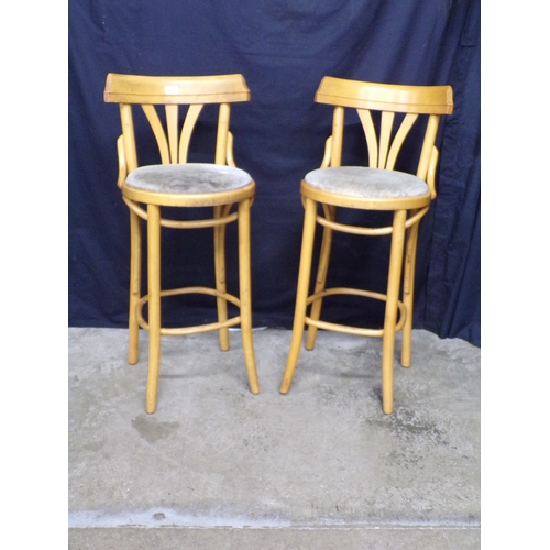 283 - Pair of modern bentwood high stools with curved back rests over padded seats on turned legs - 45cm x... 