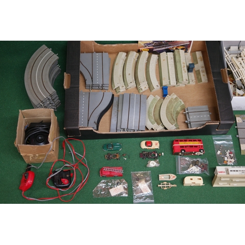 Quantity of Triang Minic Motorway items to include: fire engine, LT bus ...