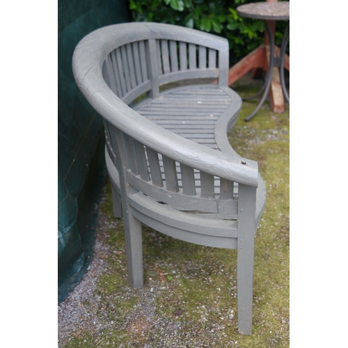97 - Painted hardwood banana bench - 169cm x 68cm x 88cm tall