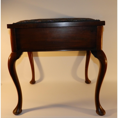 107 - Edwardian storage stool , piano stool, apx 51cm height