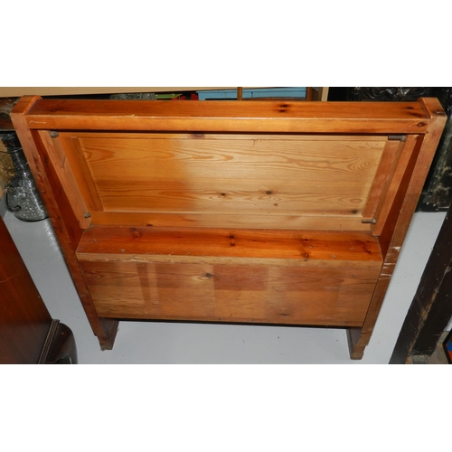 118 - Pine storage seat bench apx 82 cm height,