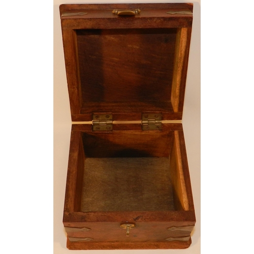 291 - Small Chest Box 