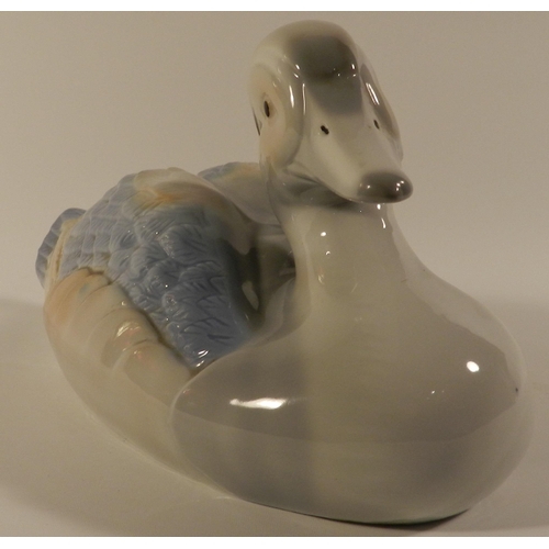 301 - Blue porcelain duck