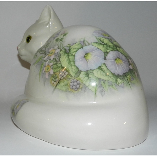 33 - Staffordshire pottery Cat Statue apx 16cm height