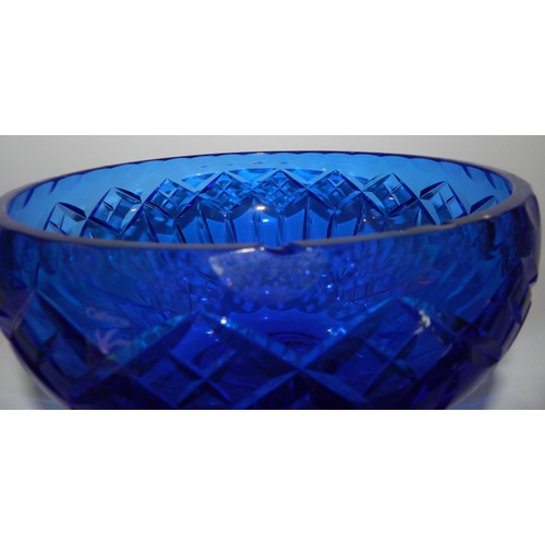 88 - Large blue crystal cut Glas Bowl apx 24cm diameter