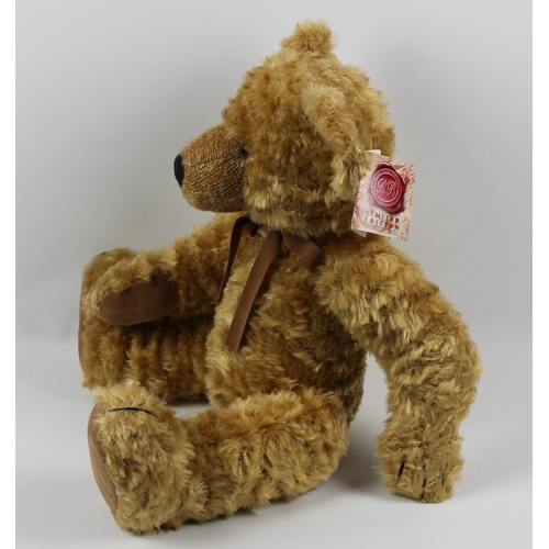 17 - Russ Berrie, Teddy Bear, Limited Edition of 5000 , 4820/5000, With Certificate, With Tags and Box, i... 