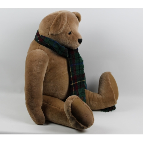 44 - Ronnie Hek, Border Bruins, Scottish Teddy Bear, Good Condition, Appx 72cm ( 28.5 inches )