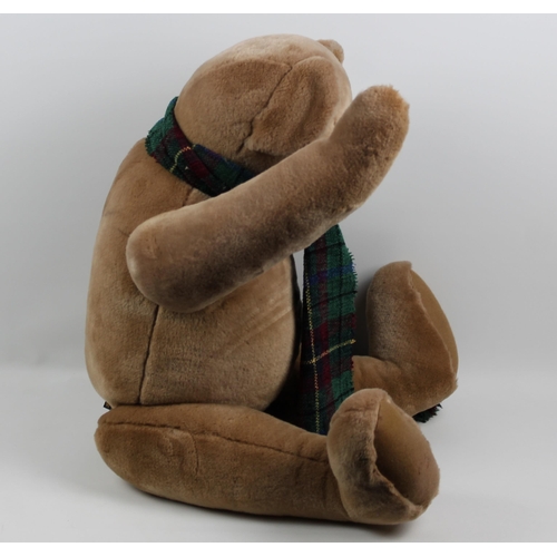 44 - Ronnie Hek, Border Bruins, Scottish Teddy Bear, Good Condition, Appx 72cm ( 28.5 inches )