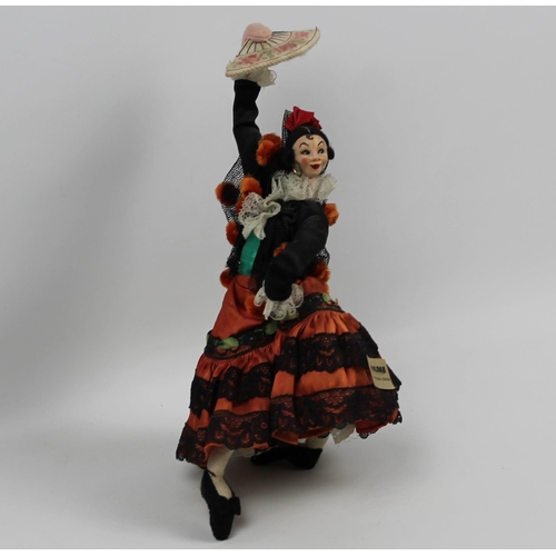 63 - Vintage Spanish dancing Dolls, Mint Condition, 7 Pieces in Total, Appx 30cm ( 11 Inches )