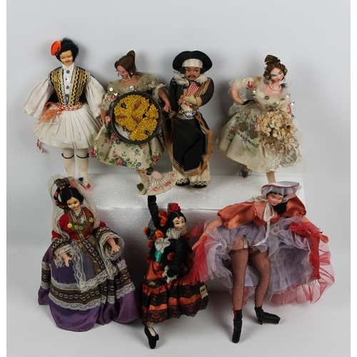 63 - Vintage Spanish dancing Dolls, Mint Condition, 7 Pieces in Total, Appx 30cm ( 11 Inches )