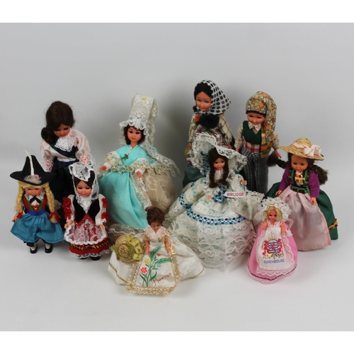 64 - Vintage Dolls, Job Lot, Blinking Eyes, Mint Condition, 10 Pieces in Total , Malta, Dutch, Monaco, Lu... 