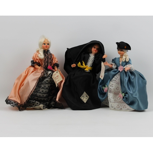 73 - Maltese Ladies Dolls, Mint Condition, 3 Pieces in Total, Appx 22cm ( 8.5 Inches )