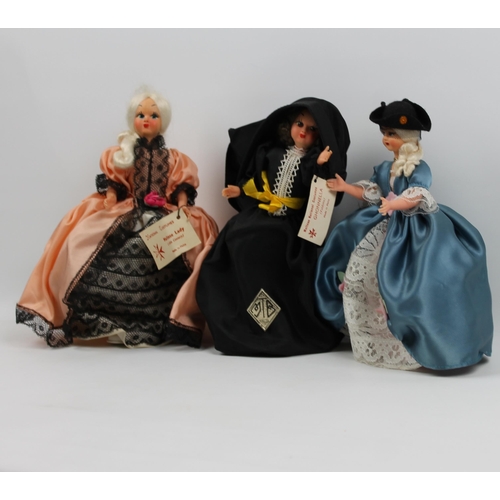 73 - Maltese Ladies Dolls, Mint Condition, 3 Pieces in Total, Appx 22cm ( 8.5 Inches )