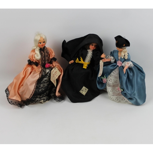 73 - Maltese Ladies Dolls, Mint Condition, 3 Pieces in Total, Appx 22cm ( 8.5 Inches )