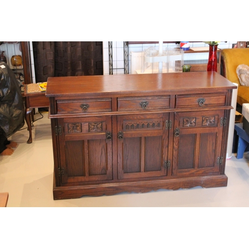 129 - Solid Light Oak Side Dresser, 52.5 Inches x 28 Inches Tall x 19 Inches