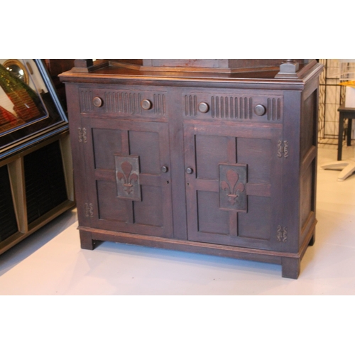 133 - Antique Renaissance / Gothic Buffet in Perfect Condition, With Keys and Secret Socket, 57'' Tall, ( ... 