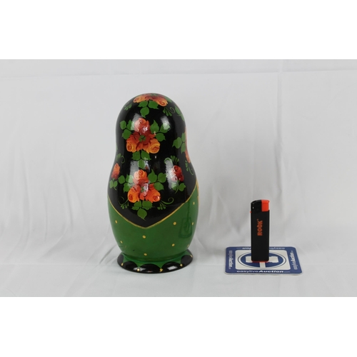 157 - Vintage Russian Babushka Nesting Doll, 9.5'' Inches Tall, ( 10 inside )