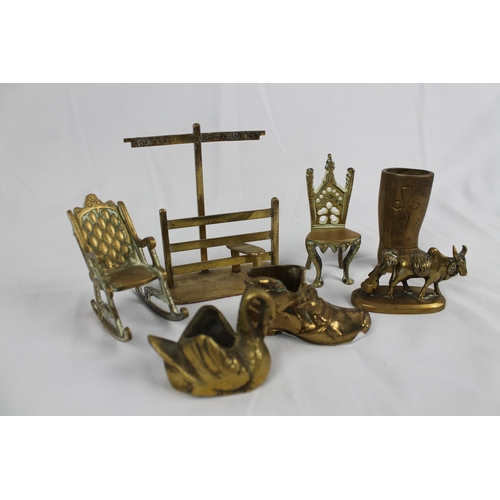 196 - Job Lot of Brass Items, 7 pcs in Total, Riding Shoe is Very heavy and is 3.5'' Tall