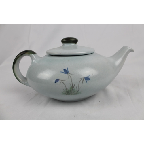 199 - Buchan Scotland Stoneware Tea Pot, 10.5'' x 5.5'' Inches