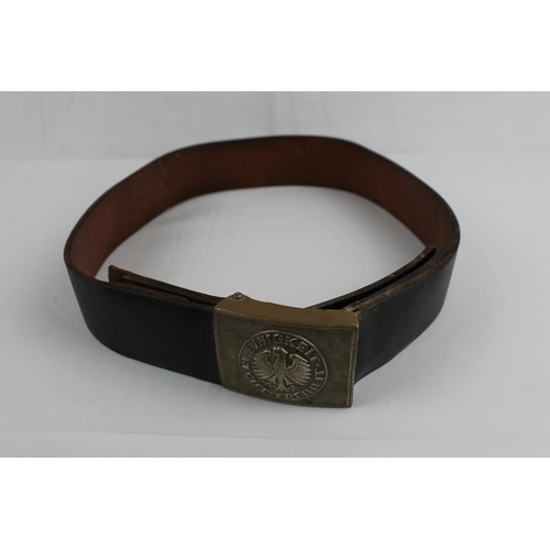 303 - Reichswehr, A Genuine German Belt, Nickel, Wermacht till 1935/36, Mint Condition, Adjustable Sizes